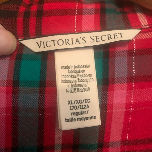 Victoria’s Secret Red Plaid Flannel Pajama Set - XL - Picture 3 of 3